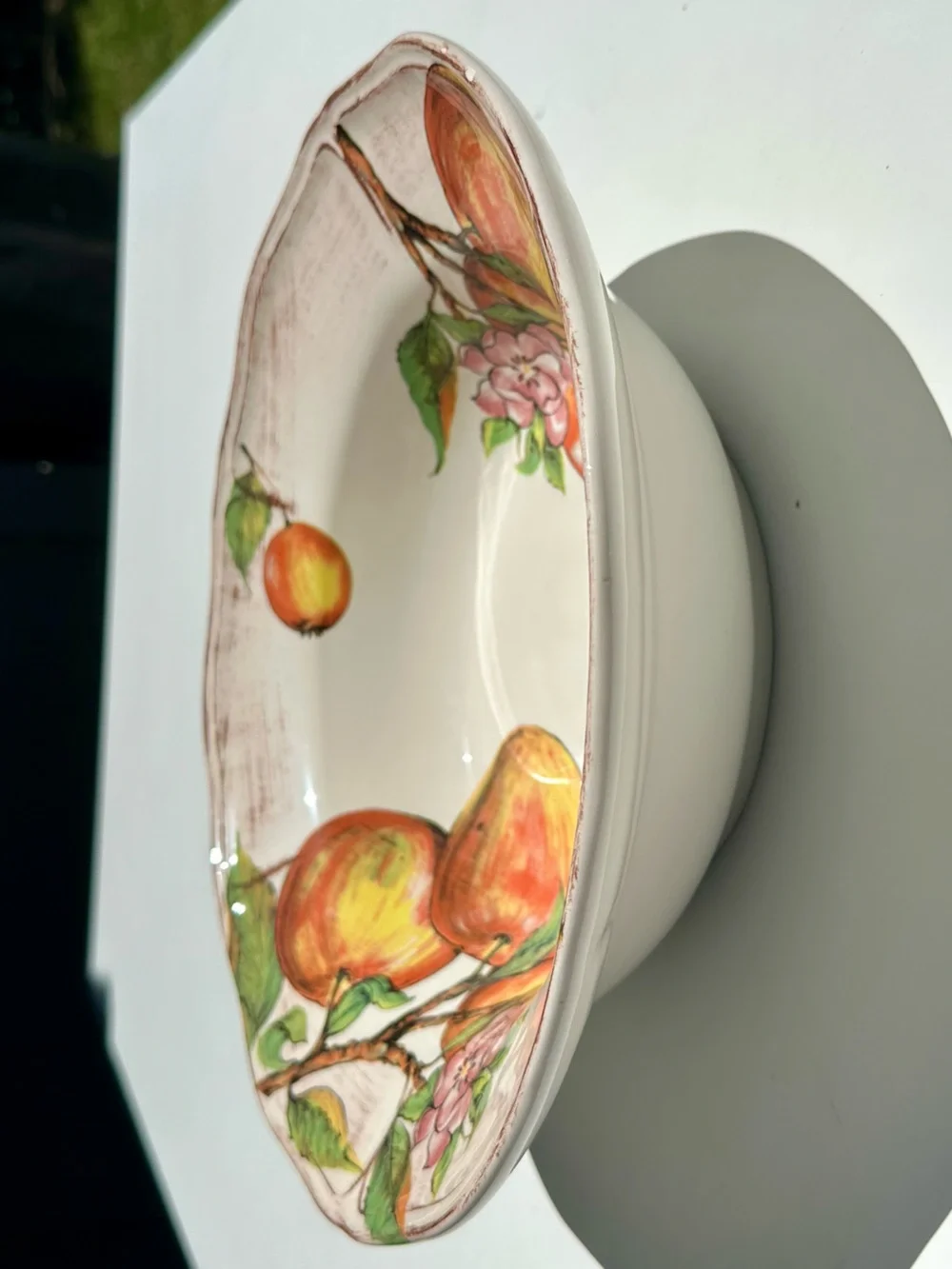 Sur La Table Salad Pasta Italian Apple Hand-Painted Ceramic Bowl Orange Green